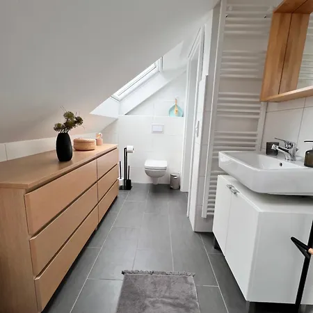 Feworeno Apartment *